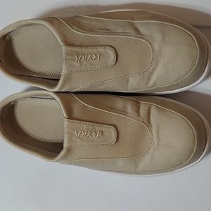 Ryka cream & white mule sneakers  Sz 11 Wide